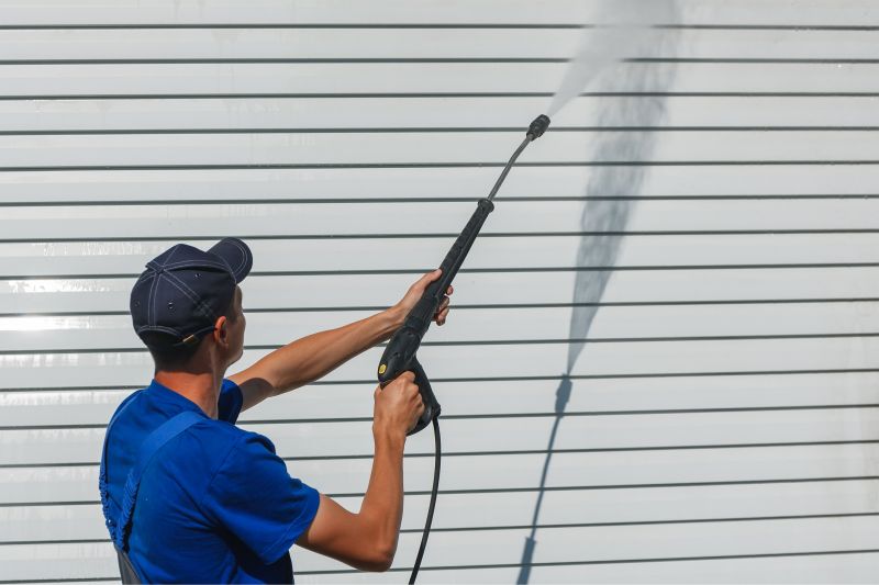 Commercial Exterior Cleaning